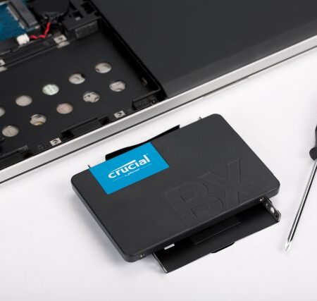 Crucial BX500 1TB 3D NAND SATA 2.5-inch SSD - Image 4